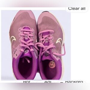 Nike color morado sizes  5/5